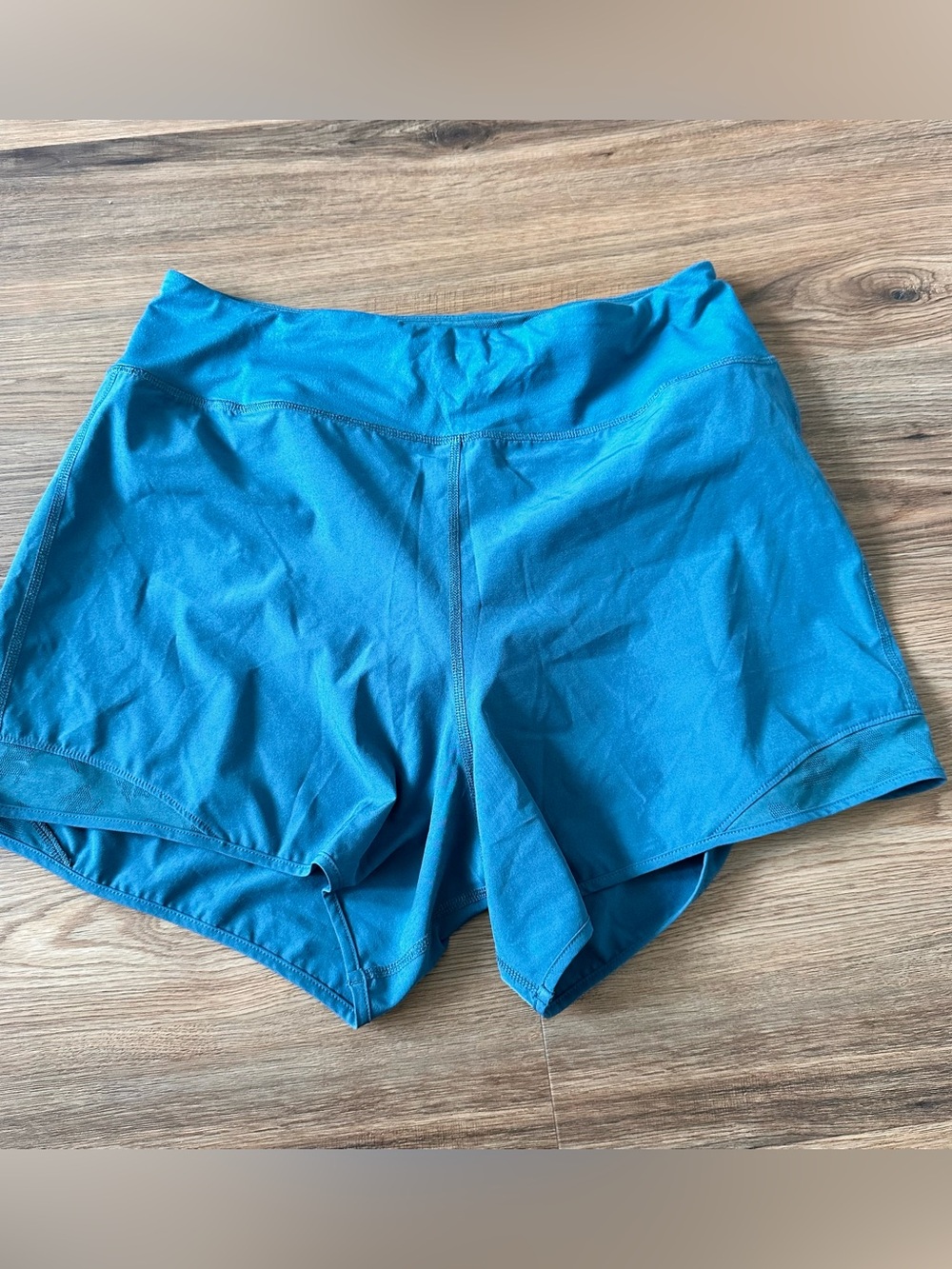 Rabbit Running Hopper Relax High Rise 4" Short Women Medium Teal Lined Pocket
